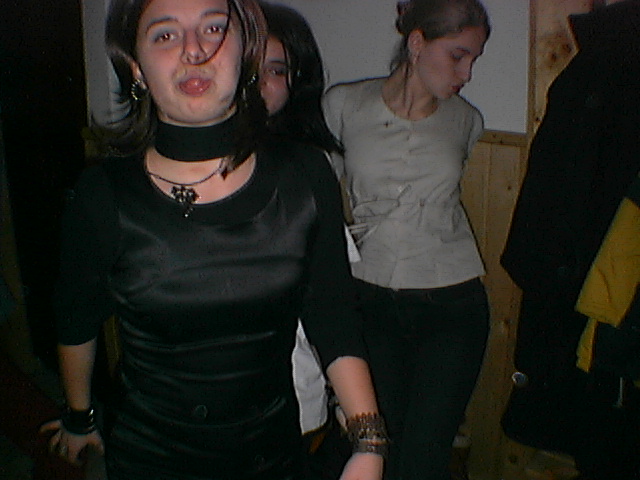 Image 25 of 61  -  107 kB