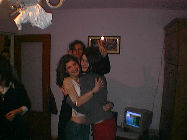 Image 49 of 61  -  111 kB